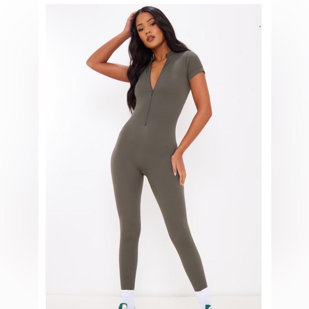 Pretty little thing bodysuit